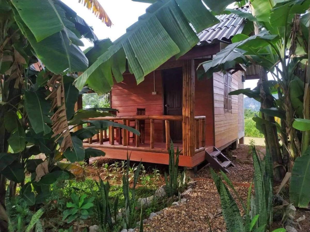 Nana Bungalows Ban Tan 외부 사진